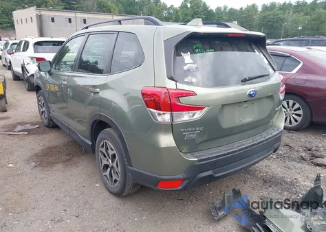 2020 Subaru Forester Premium z USA, uszkodzony, nr VIN JF2SKAJC7LH406589